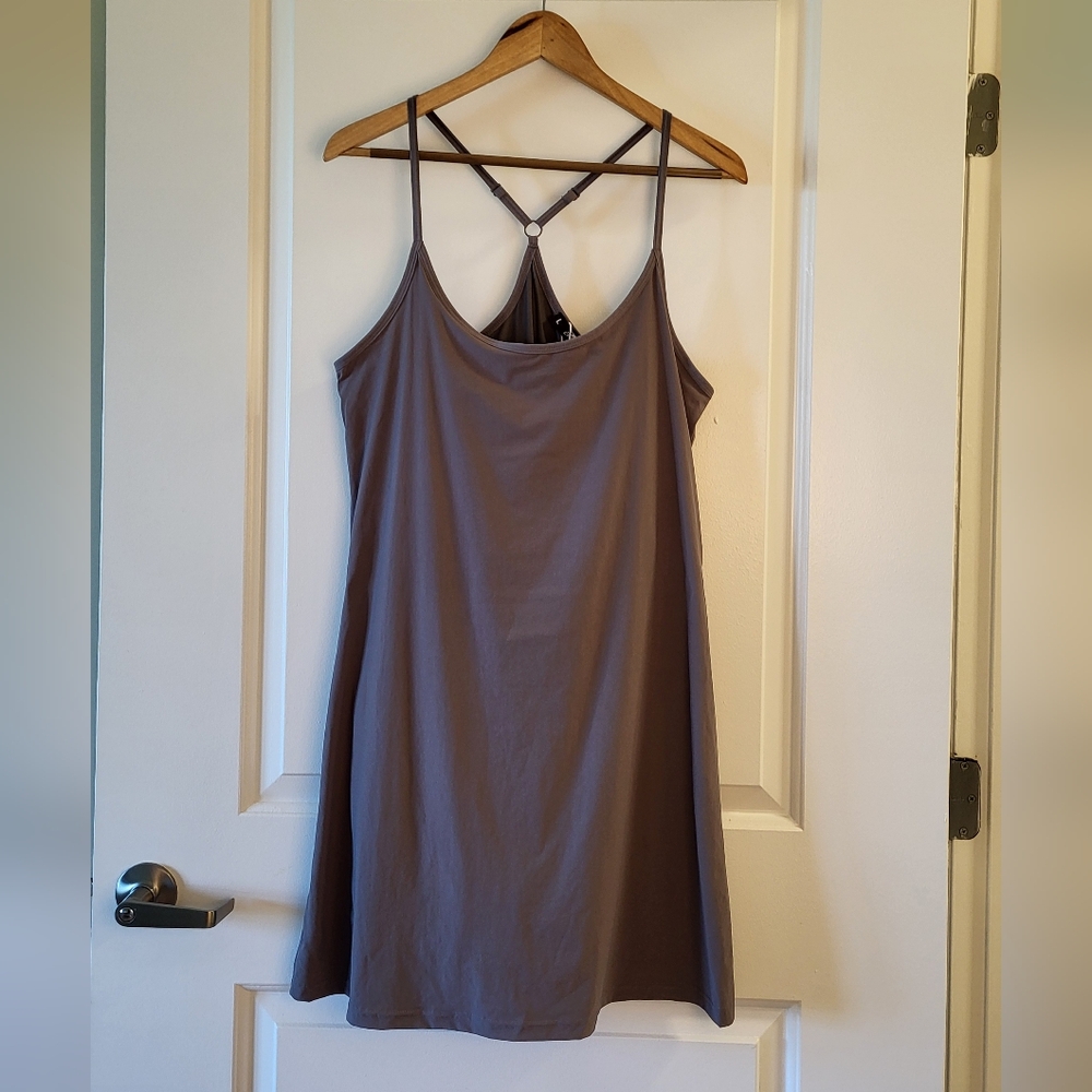 Comfy Athleisure Dress 🎾